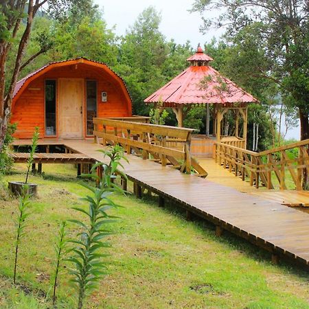 Eco Cabanas Wanderlust 푸에르토 푸유구아피 외부 사진