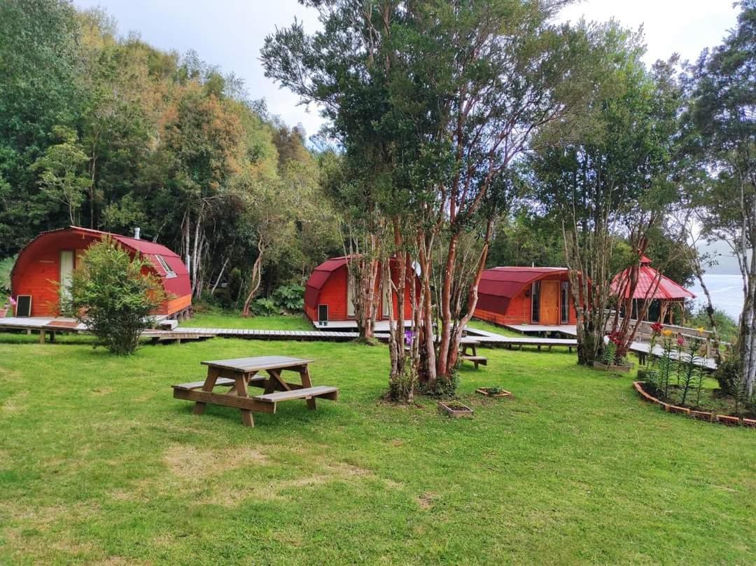 Eco Cabanas Wanderlust 푸에르토 푸유구아피 외부 사진