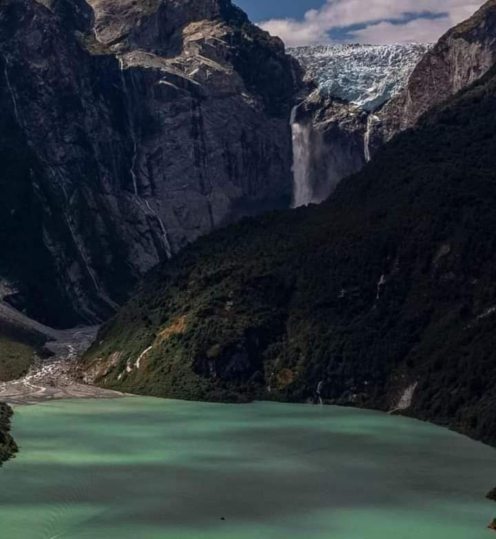 Eco Cabanas Wanderlust 푸에르토 푸유구아피 외부 사진