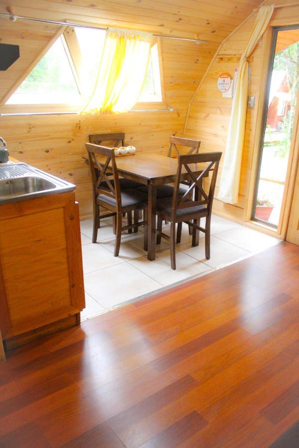 Eco Cabanas Wanderlust 푸에르토 푸유구아피 외부 사진