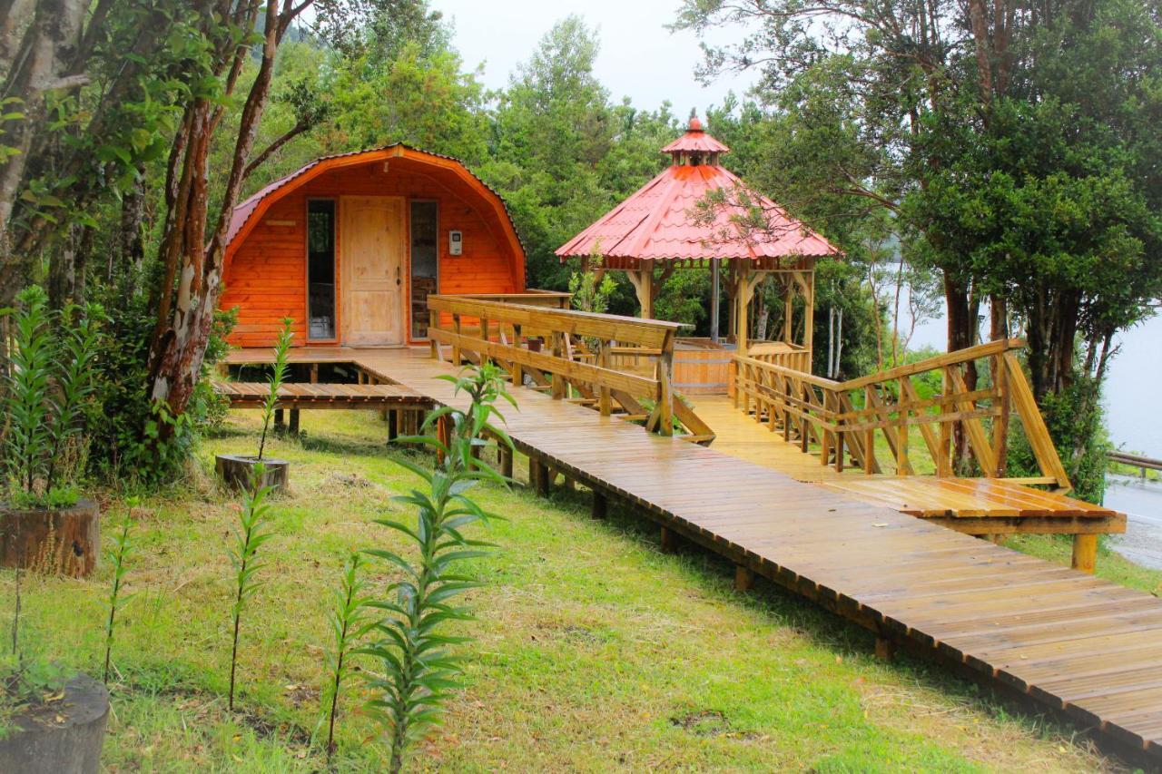 Eco Cabanas Wanderlust 푸에르토 푸유구아피 외부 사진