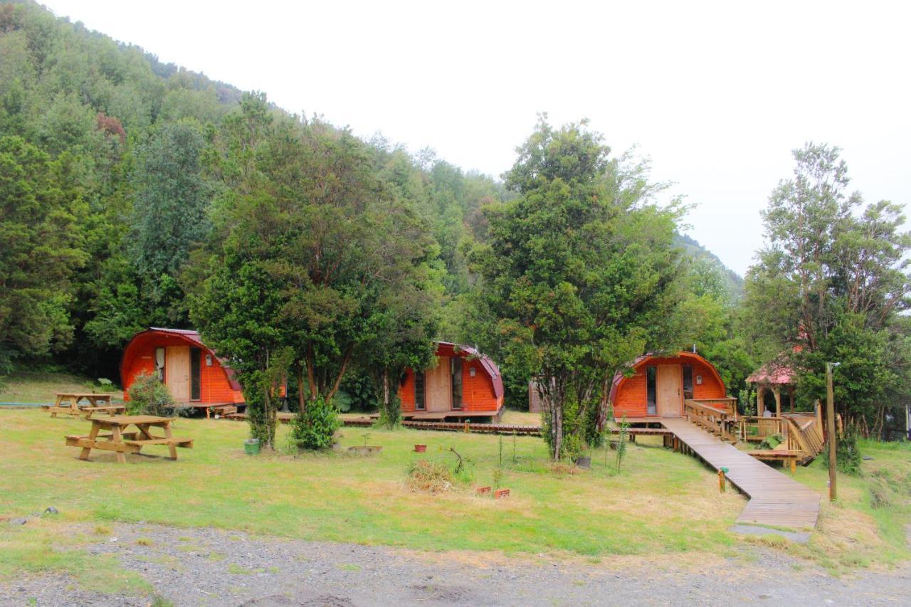 Eco Cabanas Wanderlust 푸에르토 푸유구아피 외부 사진